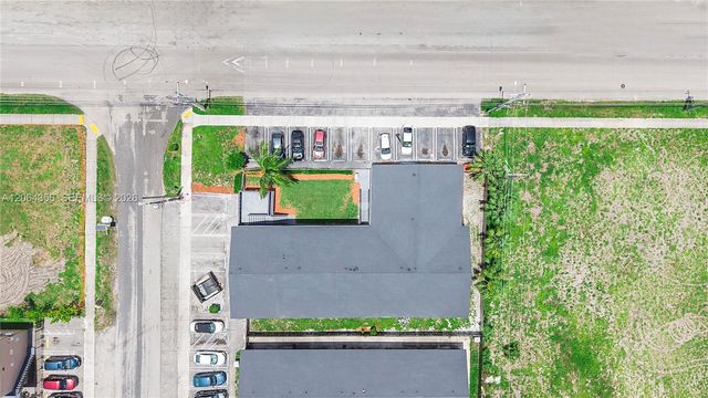 940 NW 8th Ave, Pompano Beach, FL 33060