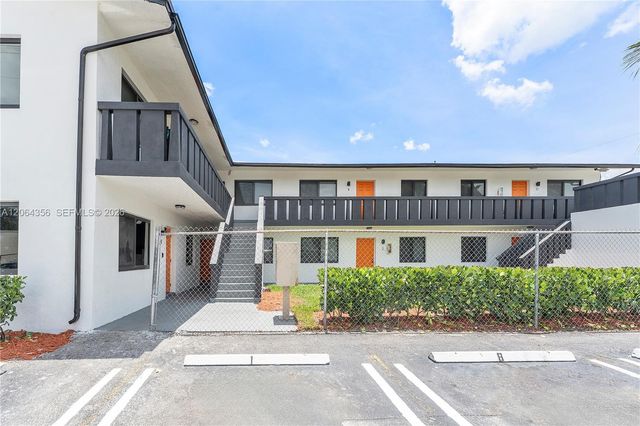 940 NW 8th Ave, Pompano Beach, FL 33060