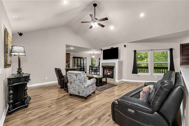 20 Hambleton Drive, Bella Vista, AR 72714