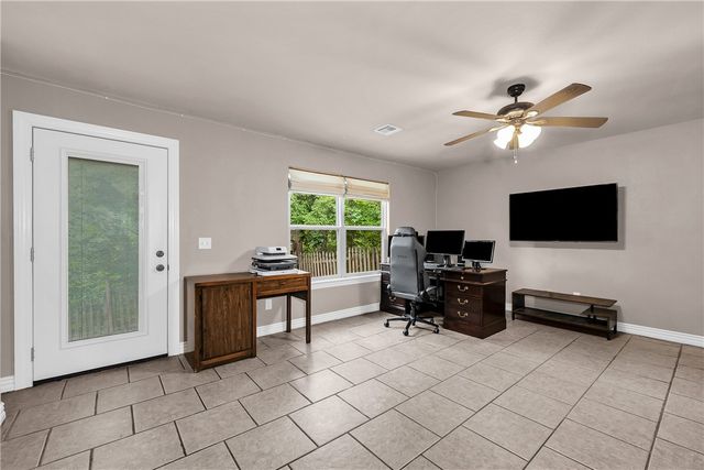 20 Hambleton Drive, Bella Vista, AR 72714