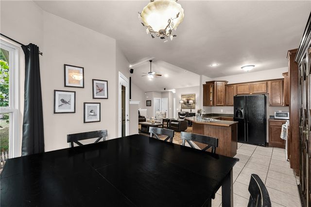 20 Hambleton Drive, Bella Vista, AR 72714