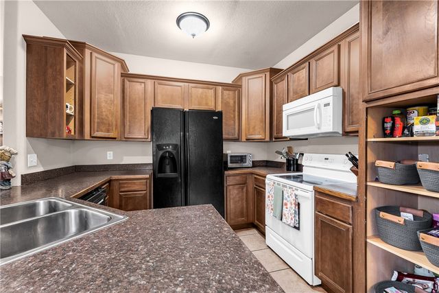 20 Hambleton Drive, Bella Vista, AR 72714