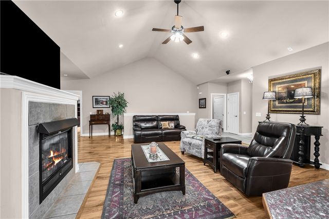 20 Hambleton Drive, Bella Vista, AR 72714
