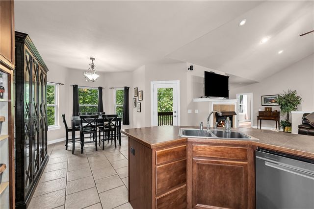 20 Hambleton Drive, Bella Vista, AR 72714