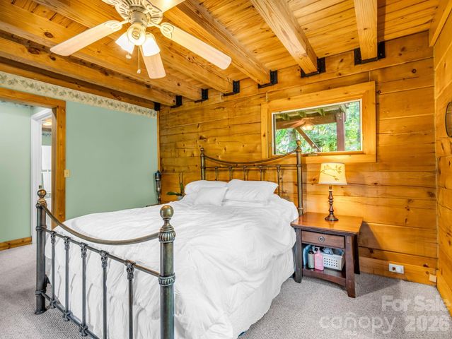 247 Woods Road, Spruce Pine, NC 28777