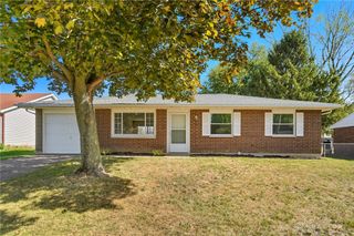 2411 New Castle Drive, Troy, OH 45373