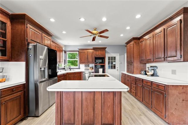 335 Oak Morris Ridge, Jasper, GA 30143