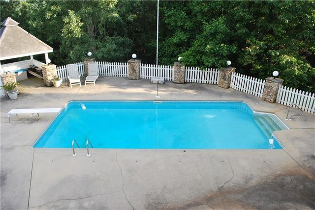 335 Oak Morris Ridge, Jasper, GA 30143