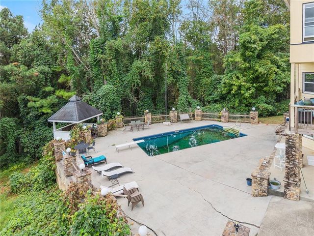 335 Oak Morris Ridge, Jasper, GA 30143