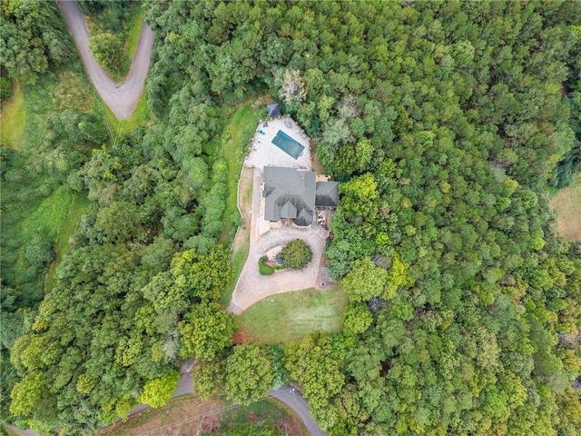 335 Oak Morris Ridge, Jasper, GA 30143