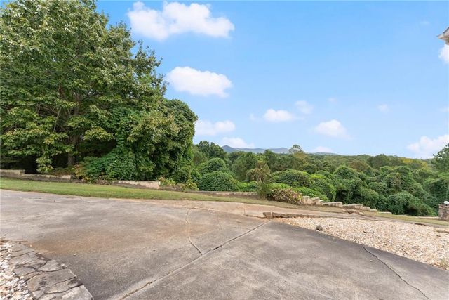 335 Oak Morris Ridge, Jasper, GA 30143