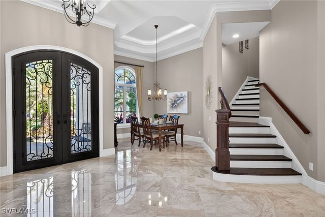 1330 MARLIN DR, Naples, FL 34102