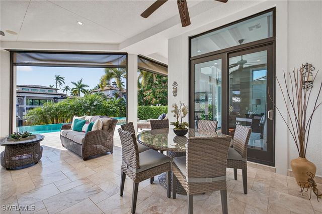 1330 MARLIN DR, Naples, FL 34102