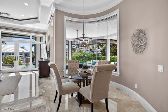 1330 MARLIN DR, Naples, FL 34102