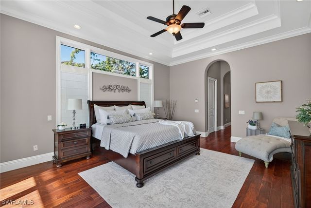 1330 MARLIN DR, Naples, FL 34102