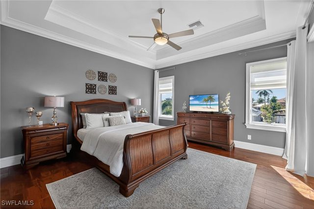 1330 MARLIN DR, Naples, FL 34102