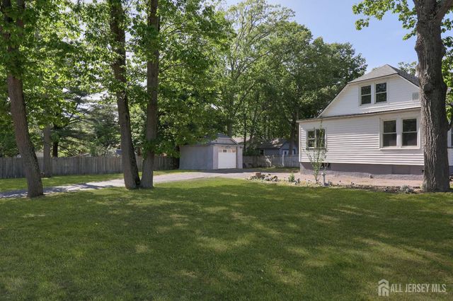 857 Englishtown Road, Old Bridge, NJ 08857
