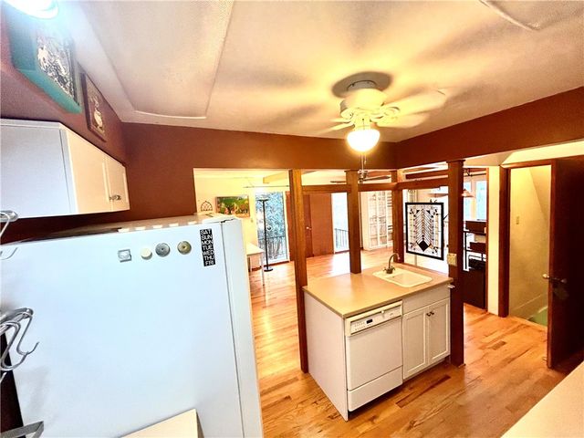 107 Rockwell Dr, Hempfield Twp, PA 15644