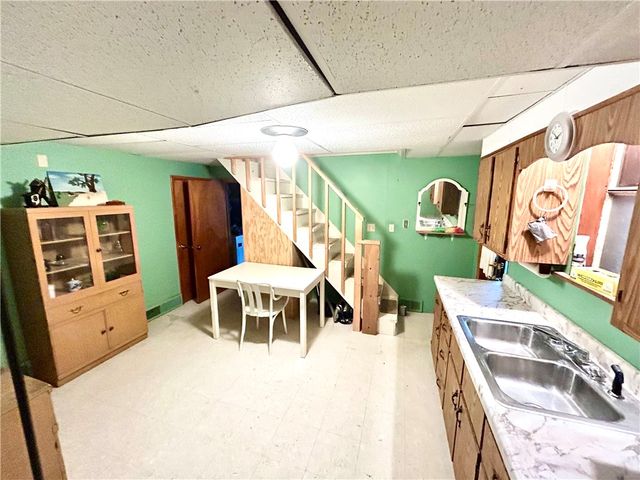 107 Rockwell Dr, Hempfield Twp, PA 15644