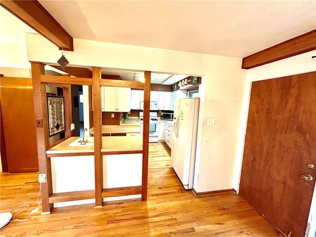 107 Rockwell Dr, Hempfield Twp, PA 15644