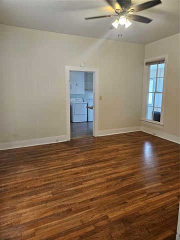 704 W 22nd ST A, Austin, TX 78705