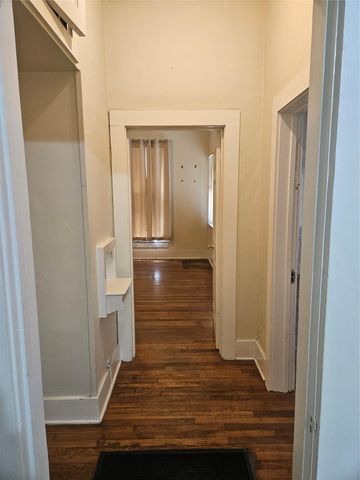 704 W 22nd ST A, Austin, TX 78705