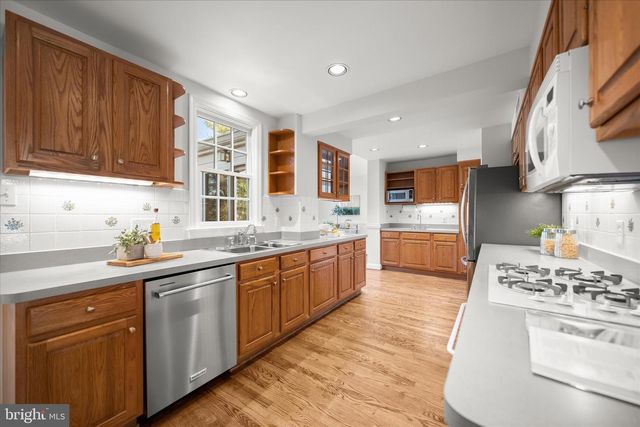 6005 CORBIN RD, Bethesda, MD 20816