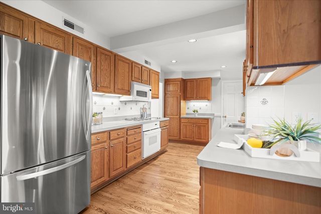 6005 CORBIN RD, Bethesda, MD 20816