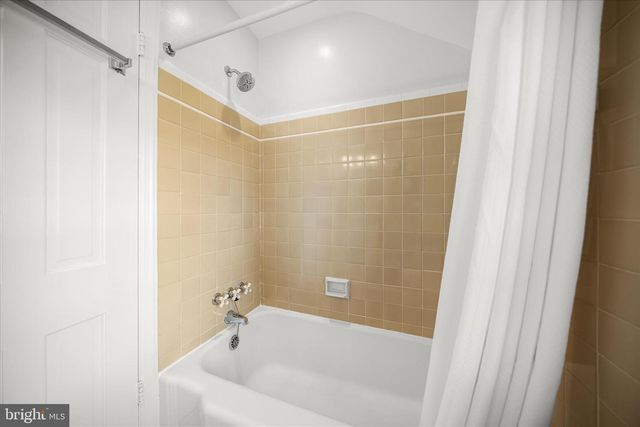 6005 CORBIN RD, Bethesda, MD 20816