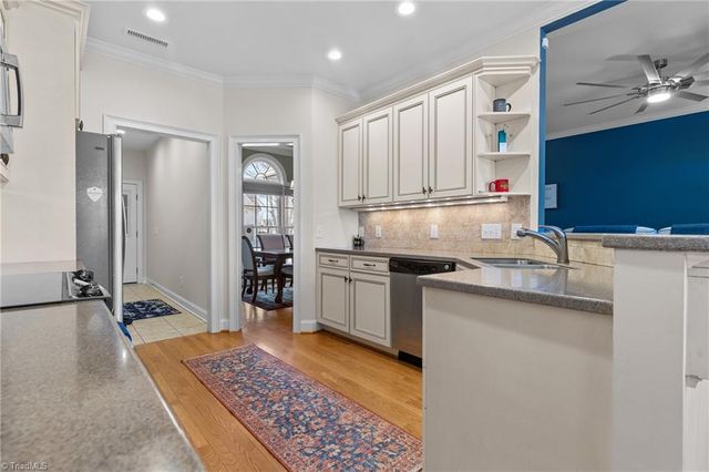 108 Breckenridge Drive, Thomasville, NC 27360