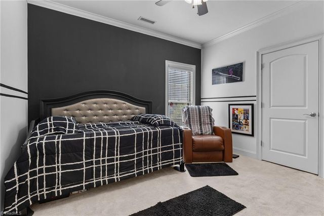 108 Breckenridge Drive, Thomasville, NC 27360