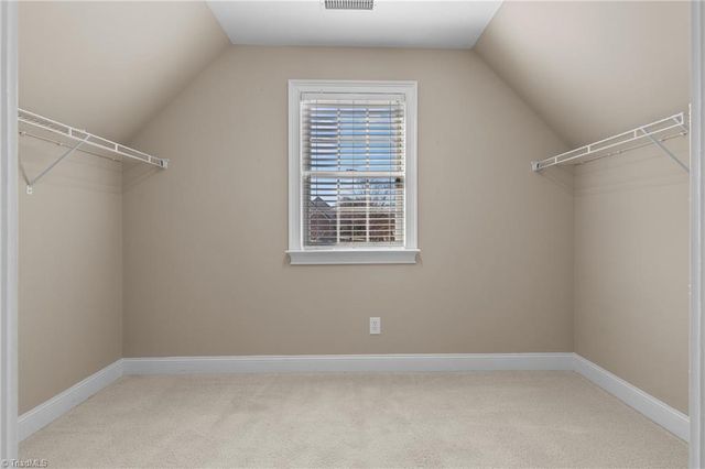 108 Breckenridge Drive, Thomasville, NC 27360