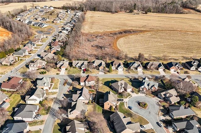 108 Breckenridge Drive, Thomasville, NC 27360