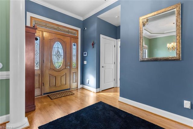 108 Breckenridge Drive, Thomasville, NC 27360