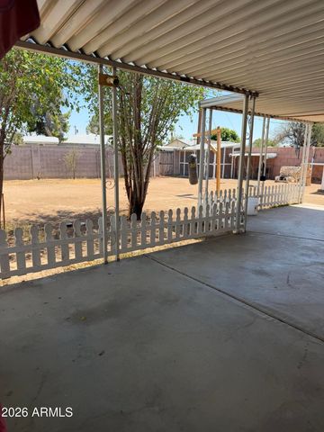 8619 N 30TH Drive, Phoenix, AZ 85051