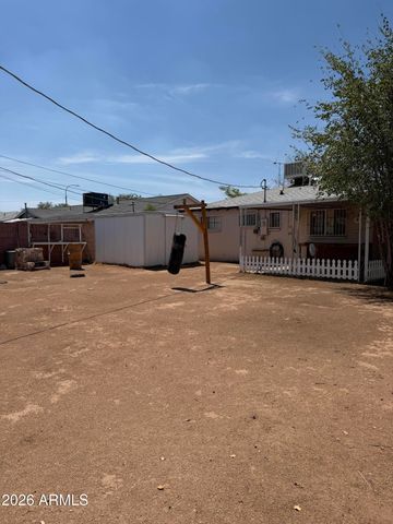 8619 N 30TH Drive, Phoenix, AZ 85051