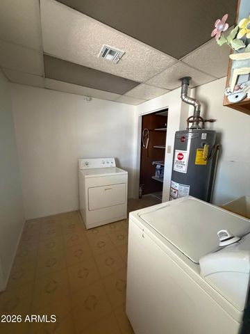 8619 N 30TH Drive, Phoenix, AZ 85051