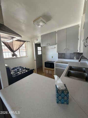 8619 N 30TH Drive, Phoenix, AZ 85051