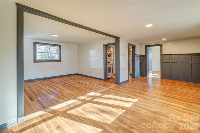 268 Longs Chapel Road, Weaverville, NC 28787