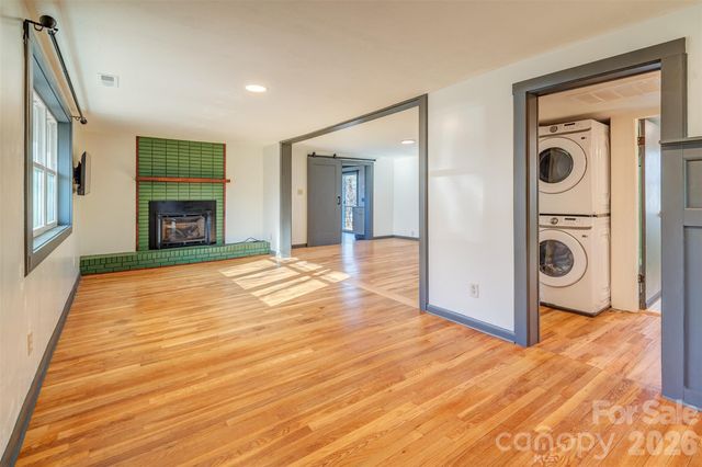 268 Longs Chapel Road, Weaverville, NC 28787