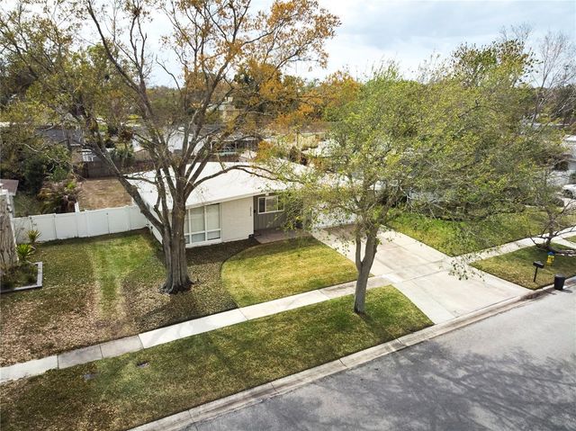 3312 NAKORA DRIVE, Tampa, FL 33618