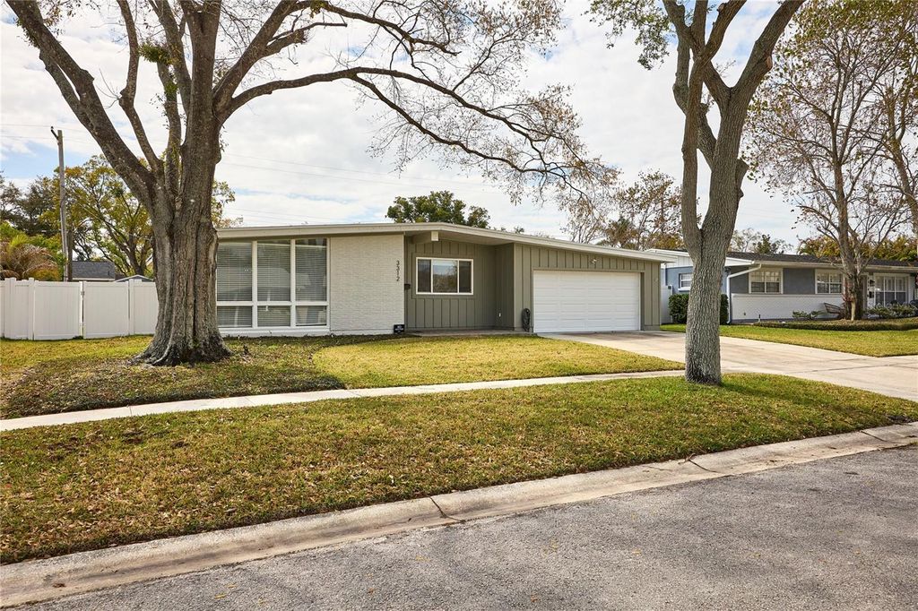 3312 NAKORA DRIVE, Tampa, FL 33618