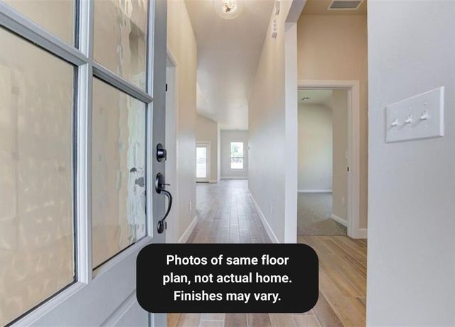 4901 Vine Cliff Road, Mustang, OK 73064