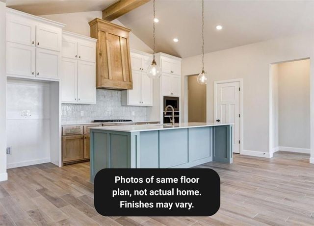 4901 Vine Cliff Road, Mustang, OK 73064