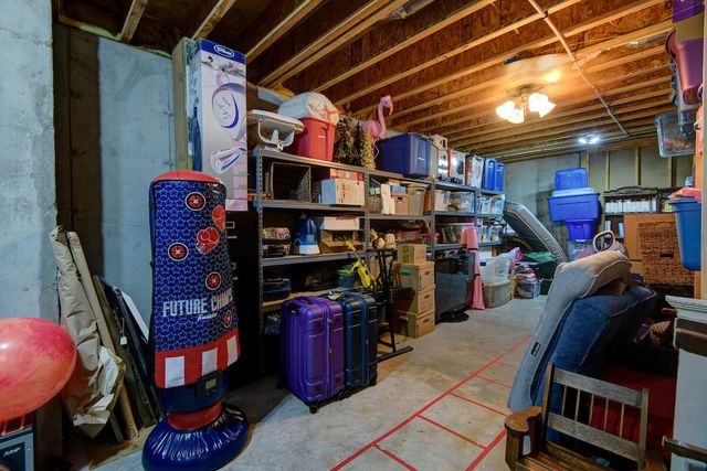 528 Mary Lynn Lane, Nixa, MO 65714