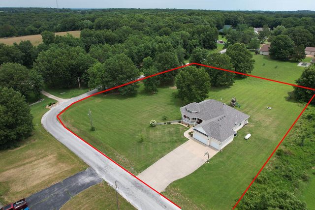 528 Mary Lynn Lane, Nixa, MO 65714