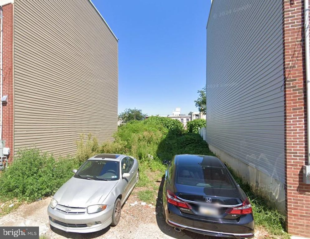 2058 E RUSH ST, Philadelphia, PA 19134