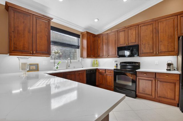 8197 Cavalli Way, Lake Worth, FL 33467