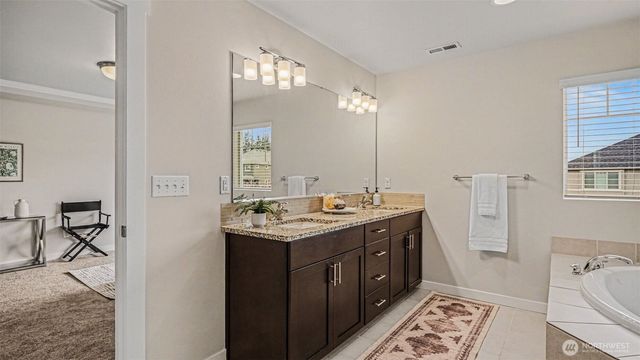 3319 104th Avenue NE, Lake Stevens, WA 98258