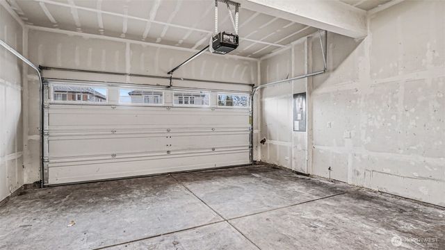 3319 104th Avenue NE, Lake Stevens, WA 98258